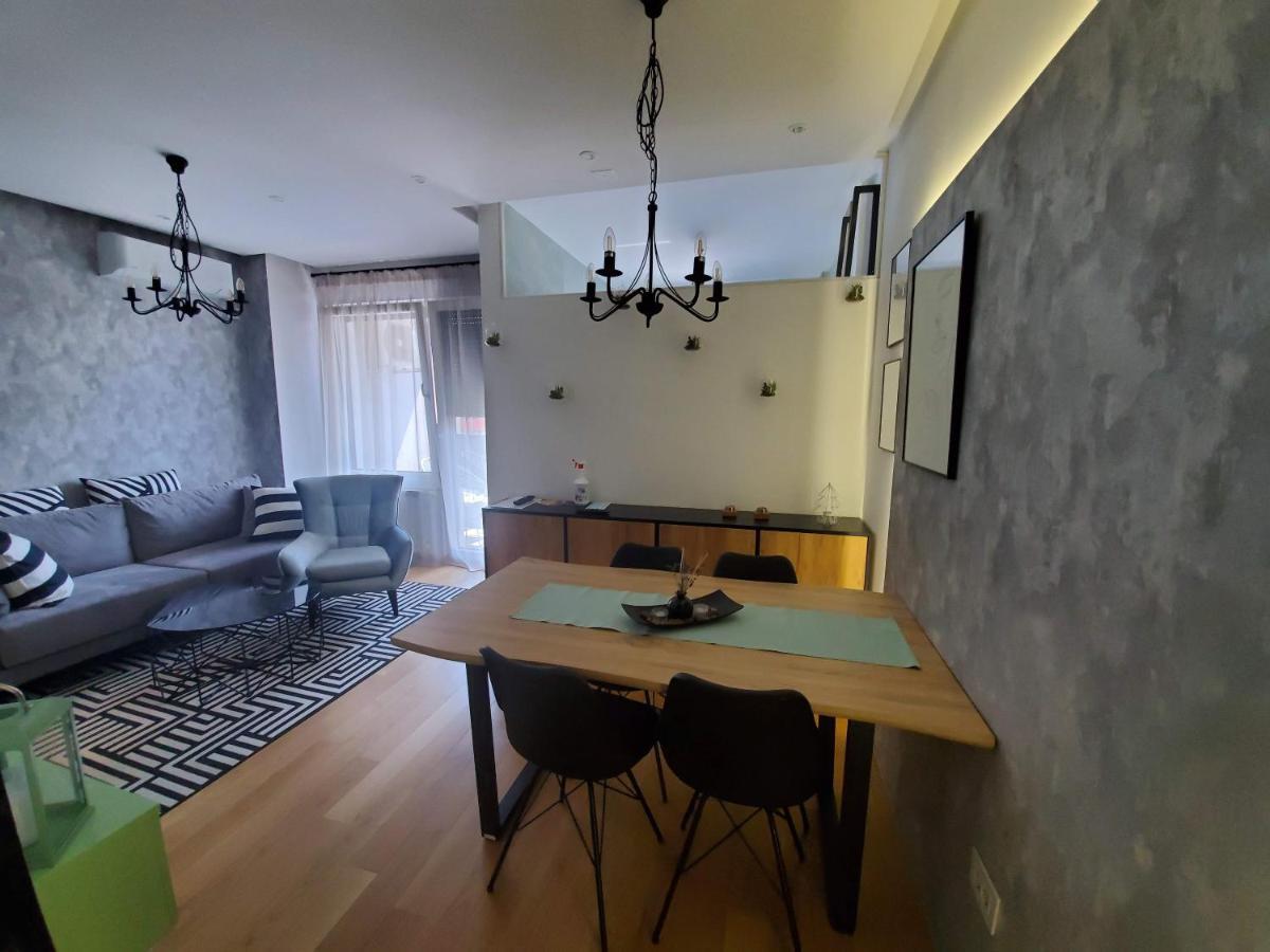 Apartman Natasa Sa Podzemnom Garazom Banja Luka Exterior photo